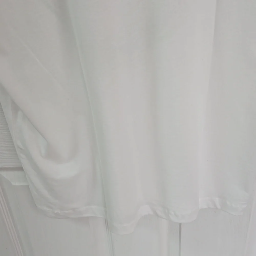 NWT True Religion Graphic Embellished Short Sleeve Tshirt White Size XL